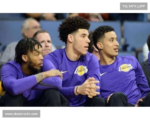 斯图尔特与琼斯伤愈复出，自由人季后赛首发阵容终齐整